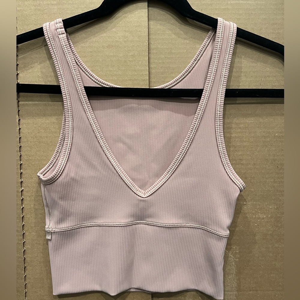 Lululemon Power Pivot Ribbed tank top.  Size 2.  NWOT